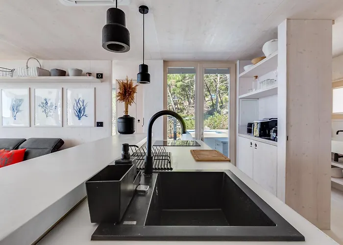 Spirit One Buqez - 1st Sea Line By Drage