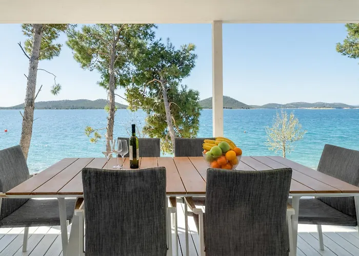 Spirit One Buqez - 1st Sea Line By