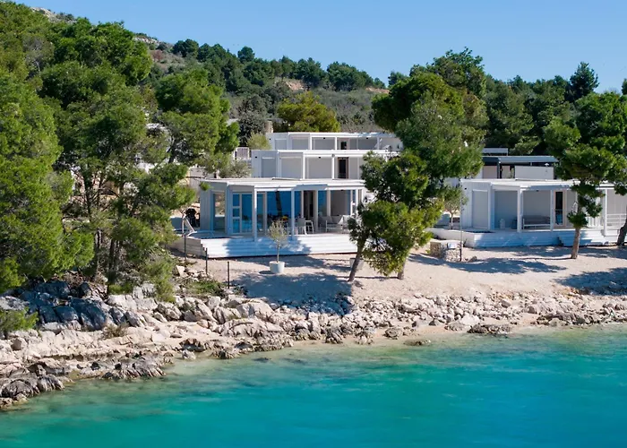 Villa Spirit One Buqez - 1st Sea Line By Drage